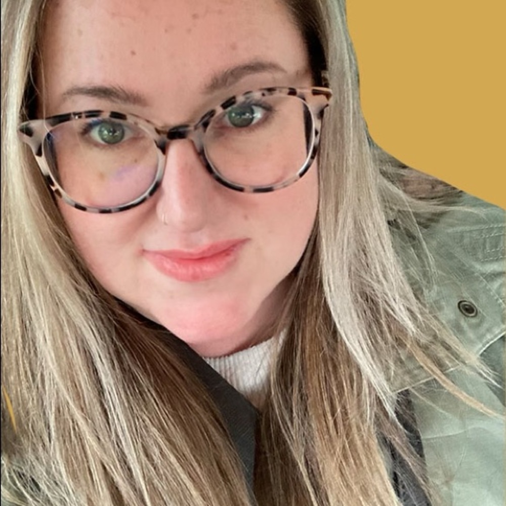 Meet your Posher, Renee